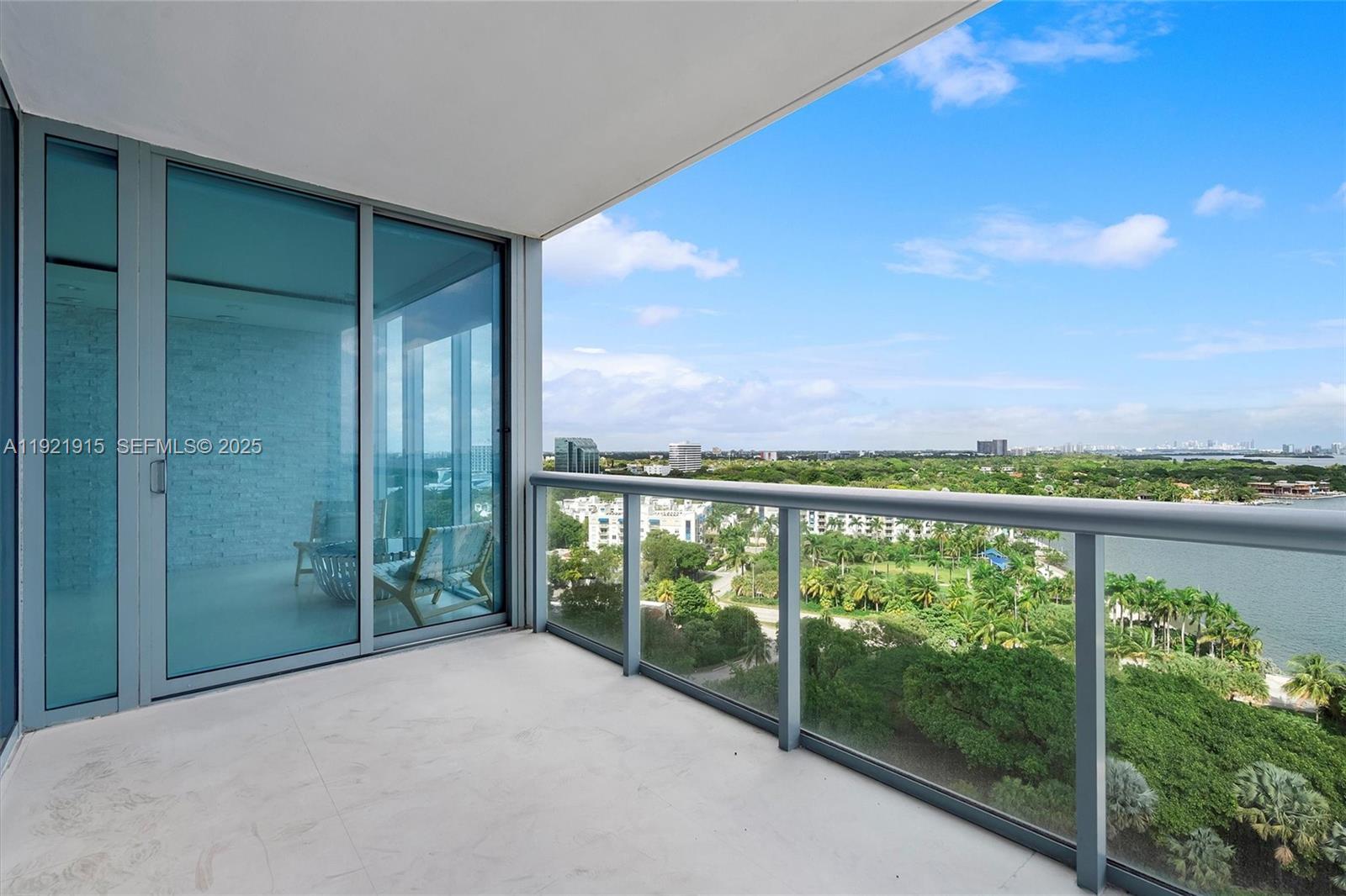 601 NE 36th St #1310 Miami, FL 33137