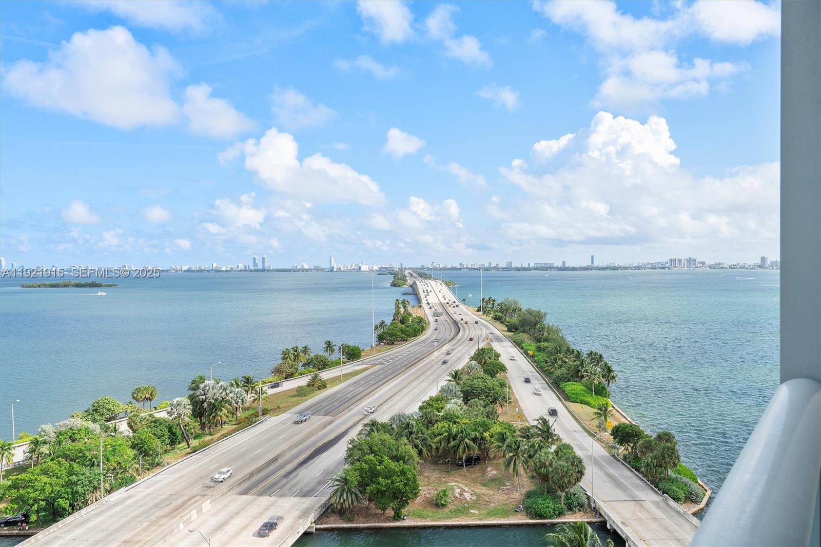 601 NE 36th St #1310 Miami, FL 33137