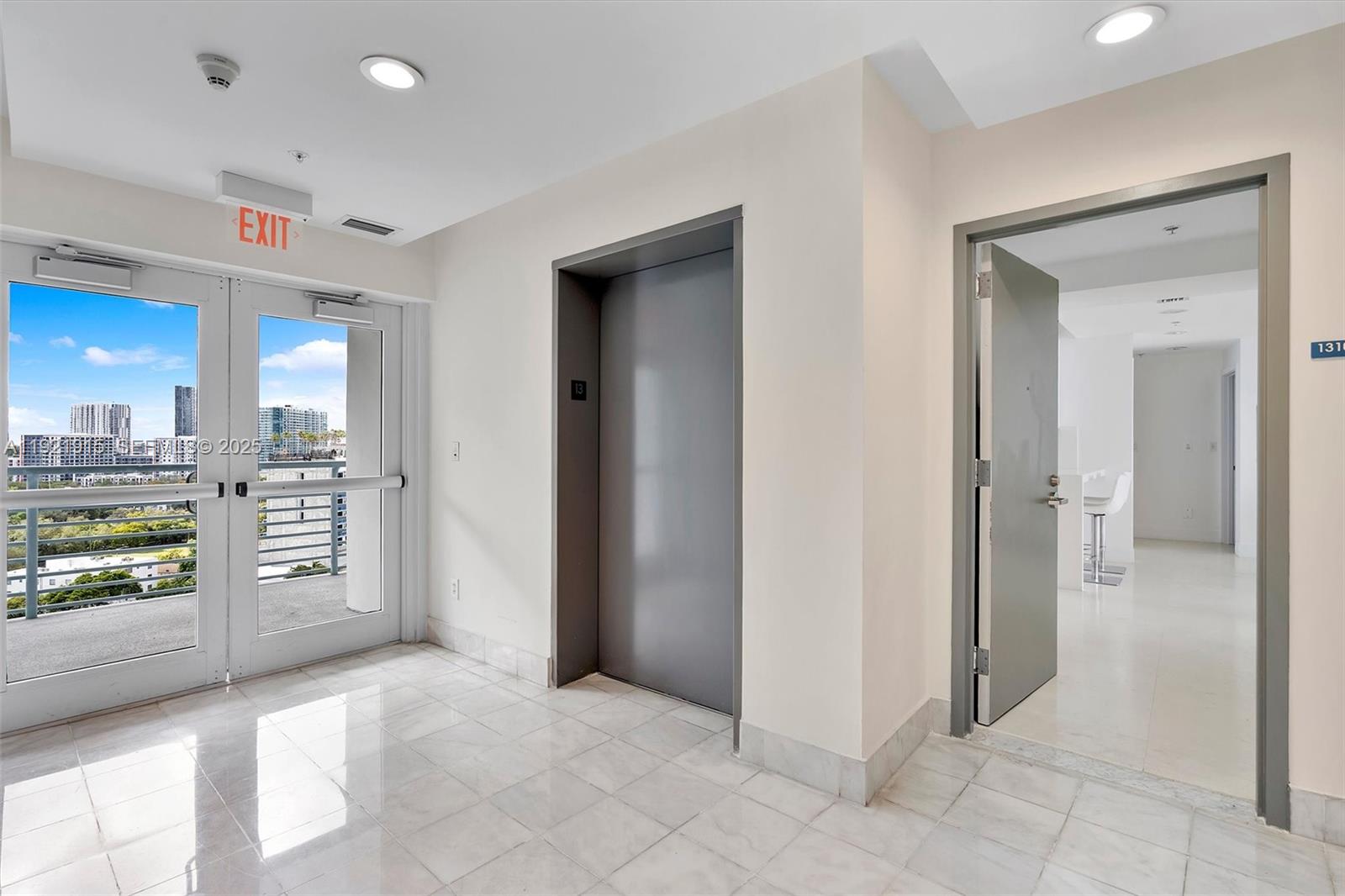 601 NE 36th St #1310 Miami, FL 33137