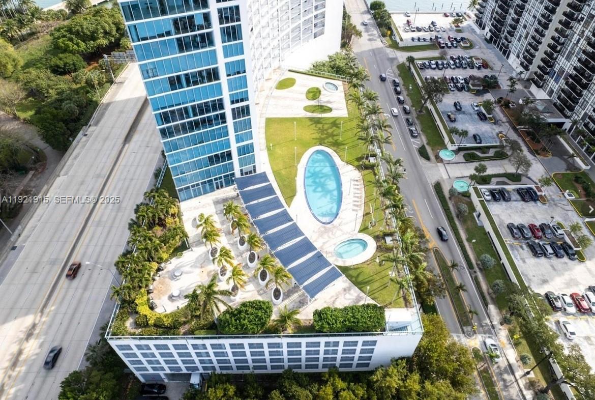 601 NE 36th St #1310 Miami, FL 33137