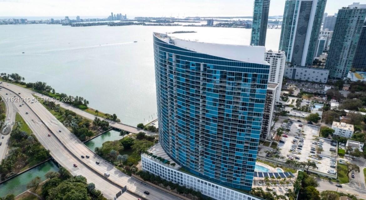 601 NE 36th St #1310 Miami, FL 33137