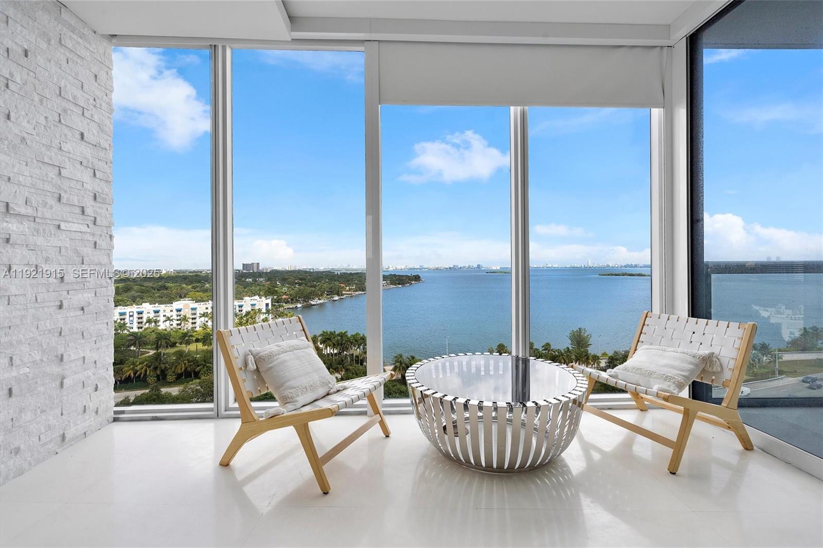 601 NE 36th St #1310 Miami, FL 33137