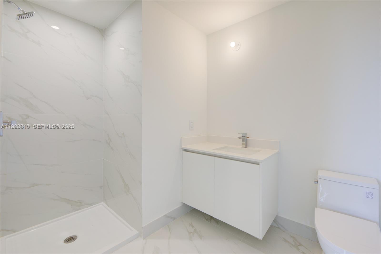 700 NE 24th St #903 Miami, FL 33137