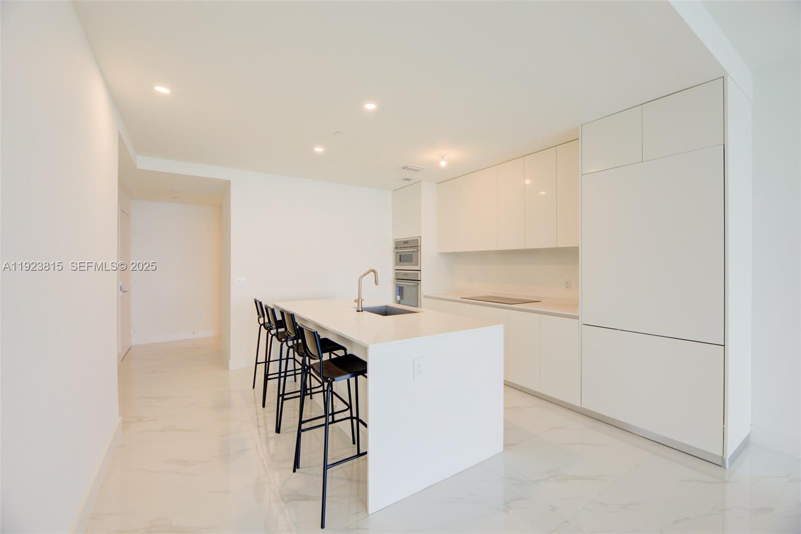 700 NE 24th St #903 Miami, FL 33137