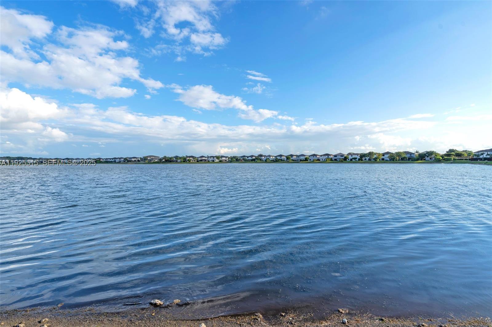 9114 NW 158th St Miami Lakes, FL 33018