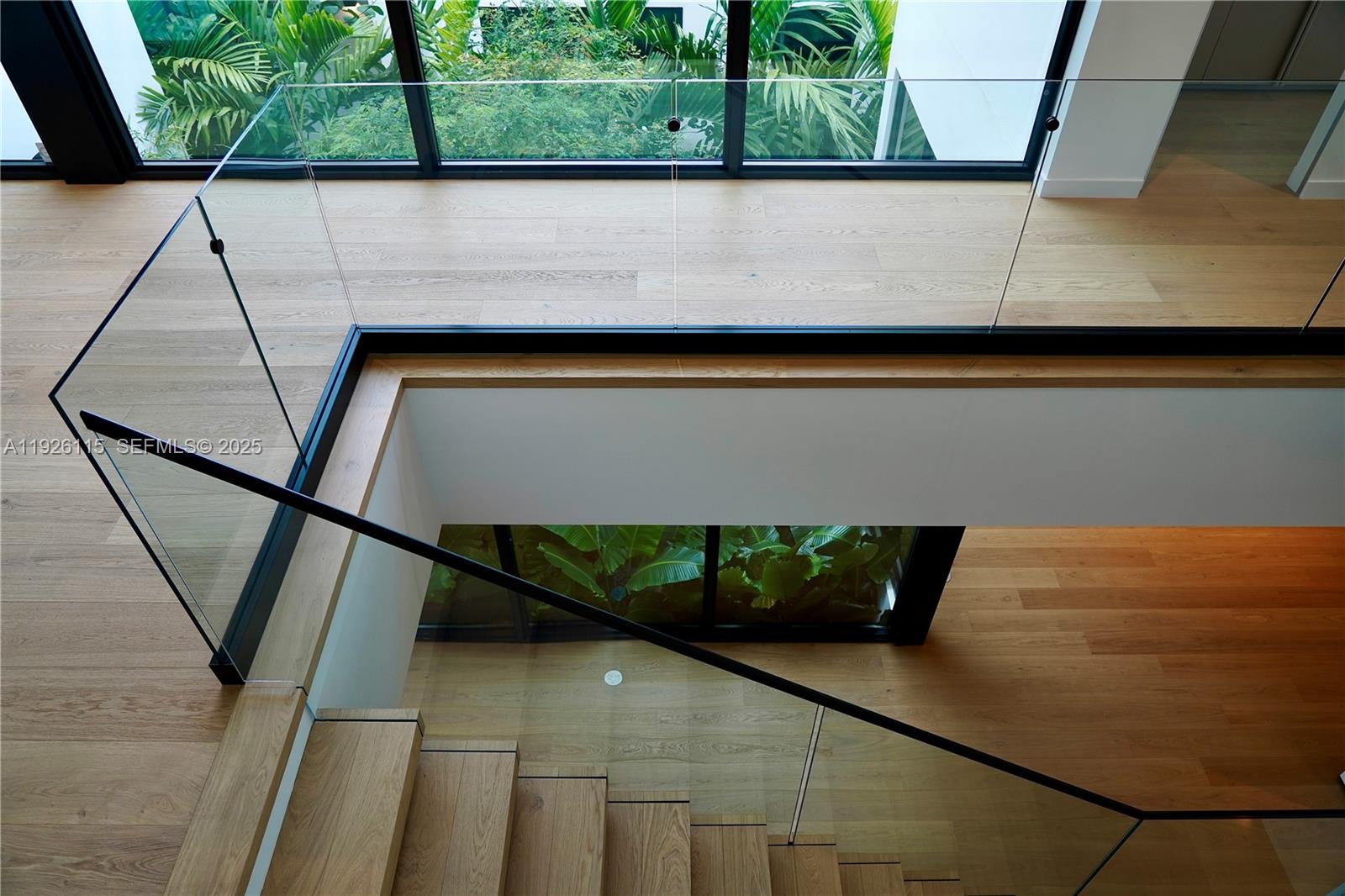 1041 N Venetian Dr Miami, FL 33139