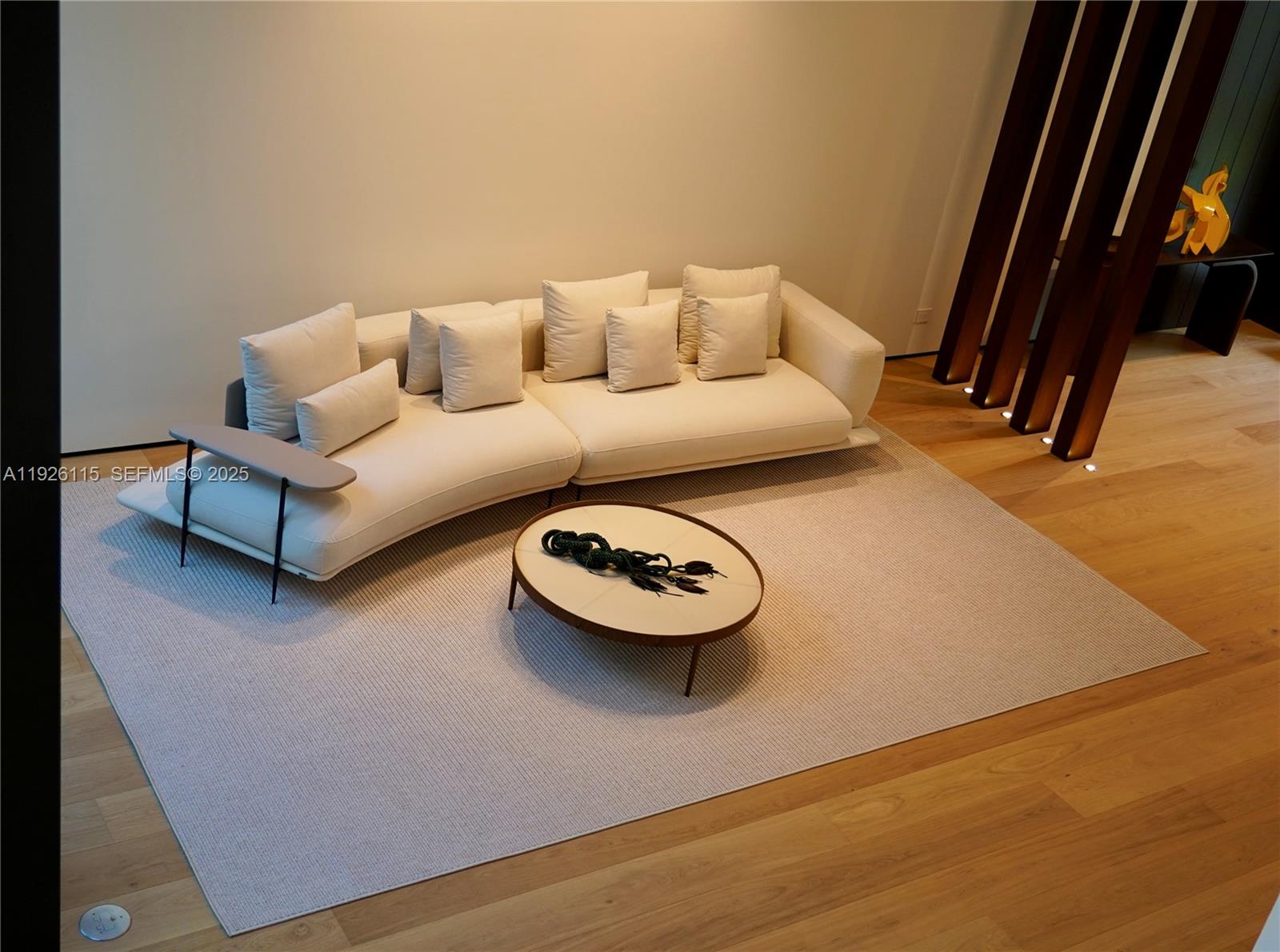 1041 N Venetian Dr Miami, FL 33139