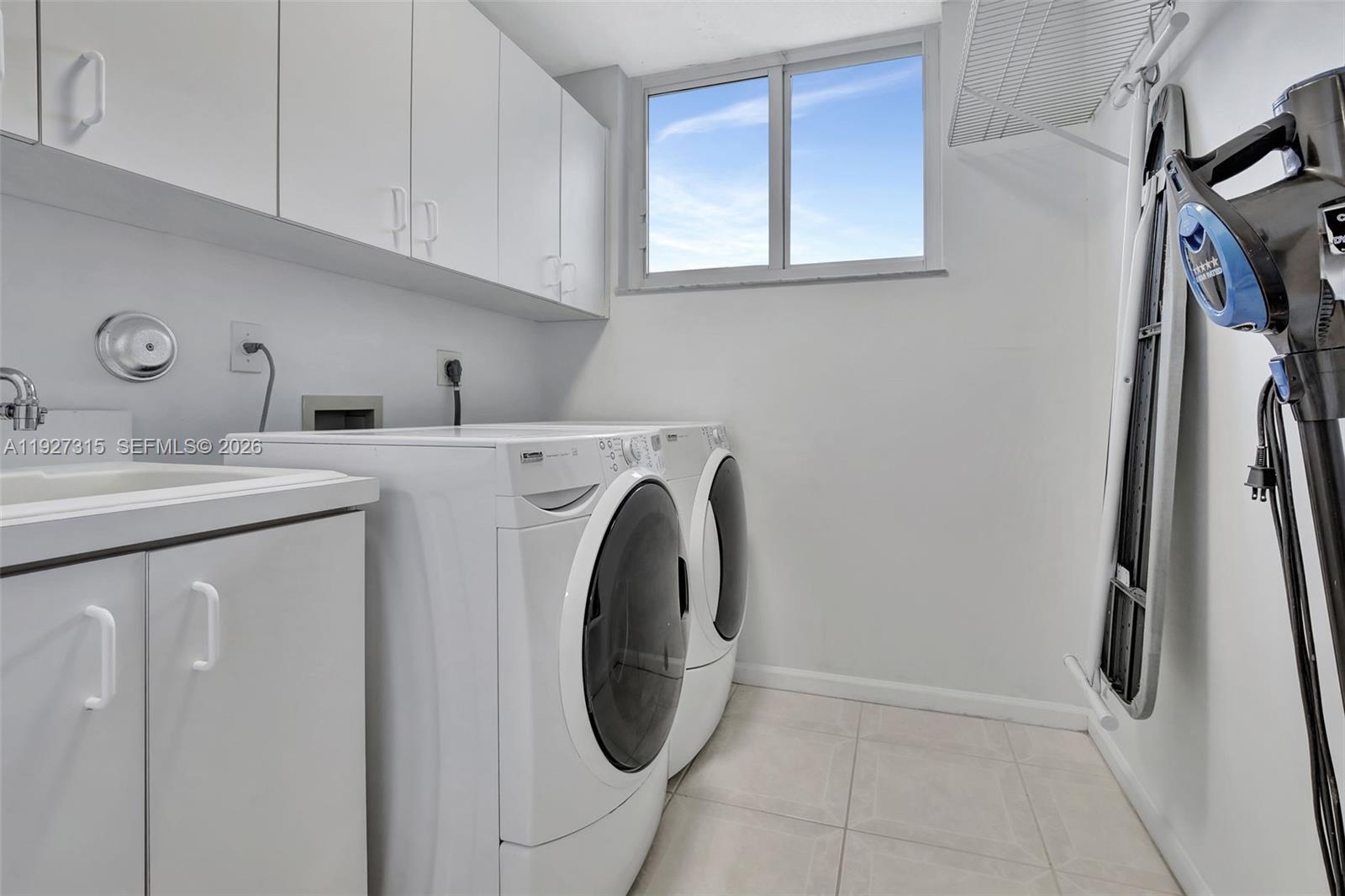 2922 Medinah Weston, FL 33332