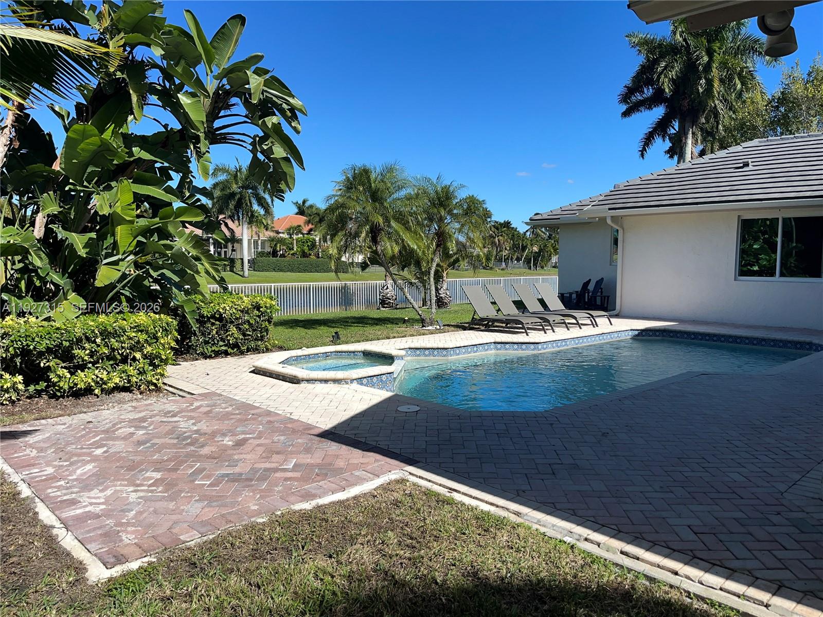 2922 Medinah Weston, FL 33332