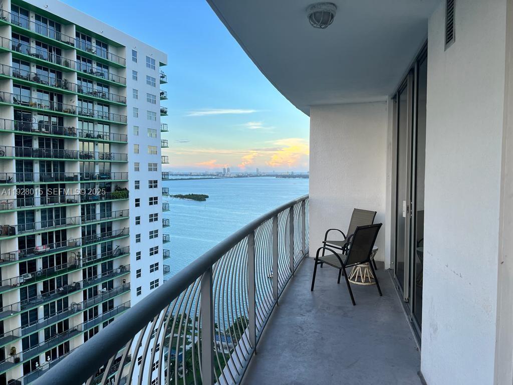 1750 N Bayshore Dr #3109 Miami, FL 33132