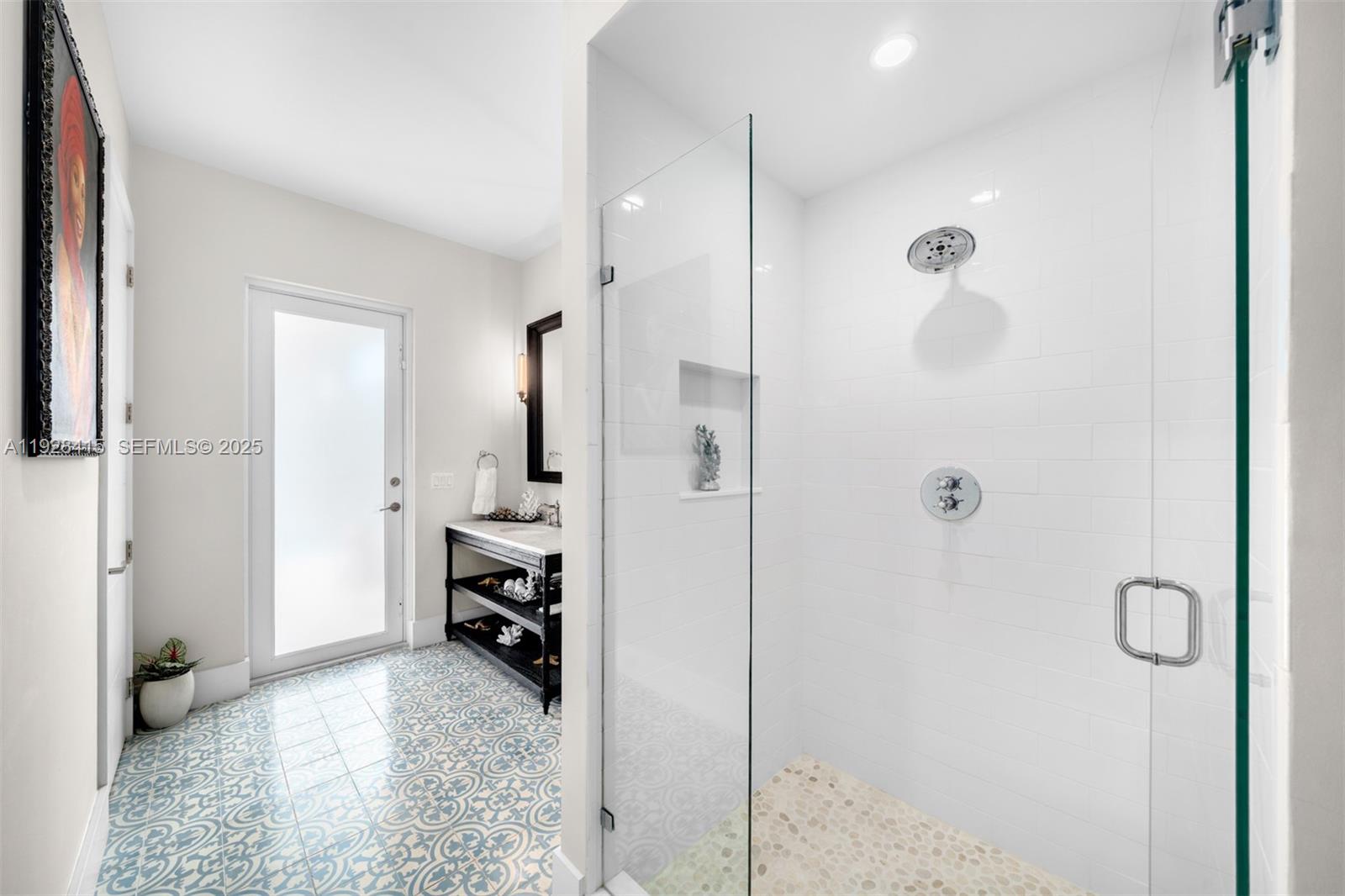 7222 SW 79th Ter Miami, FL 33143