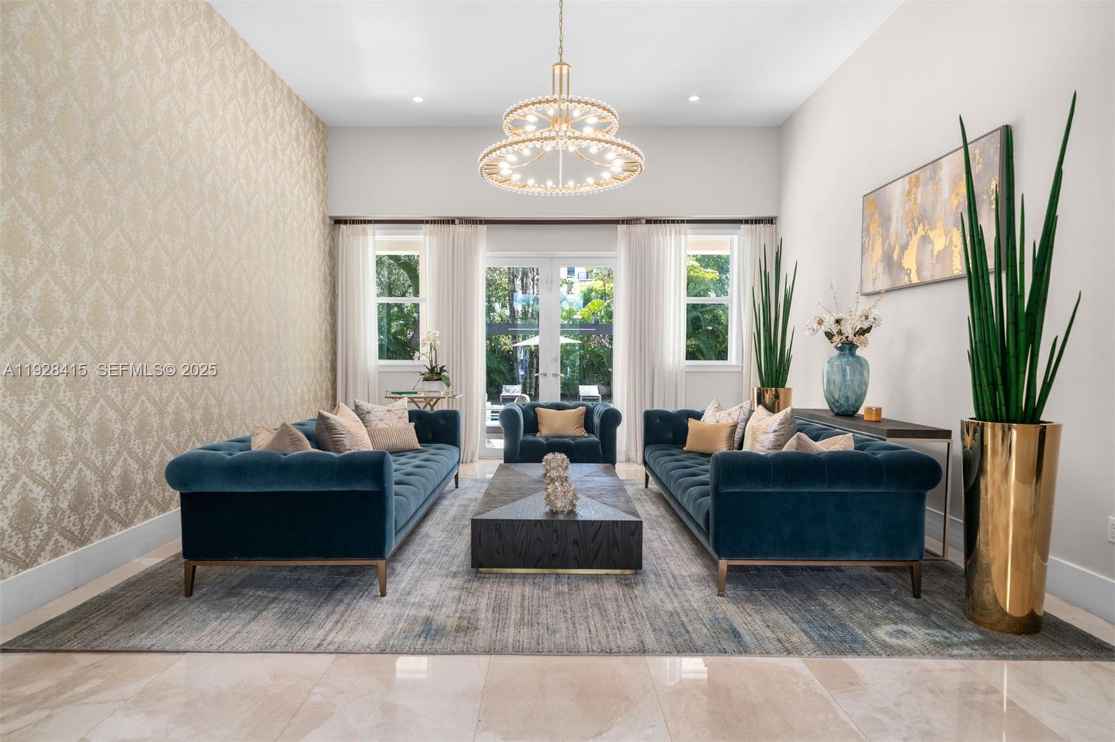 7222 SW 79th Ter Miami, FL 33143