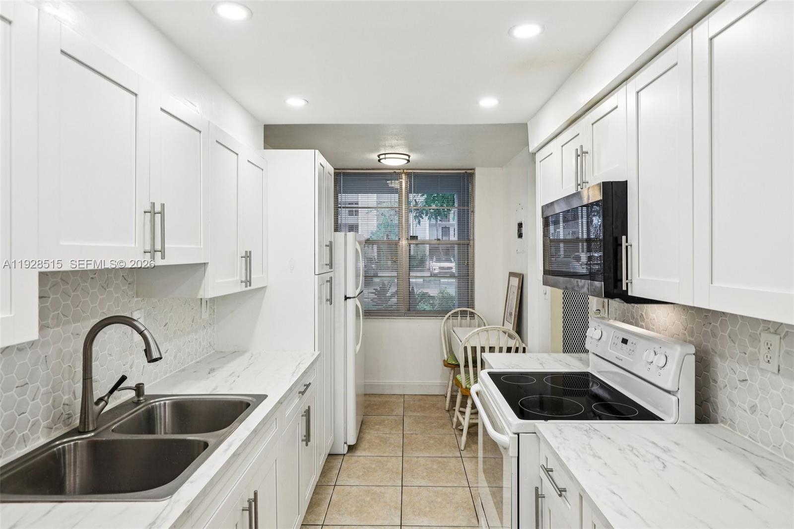 2900 NW 48th Ter #115