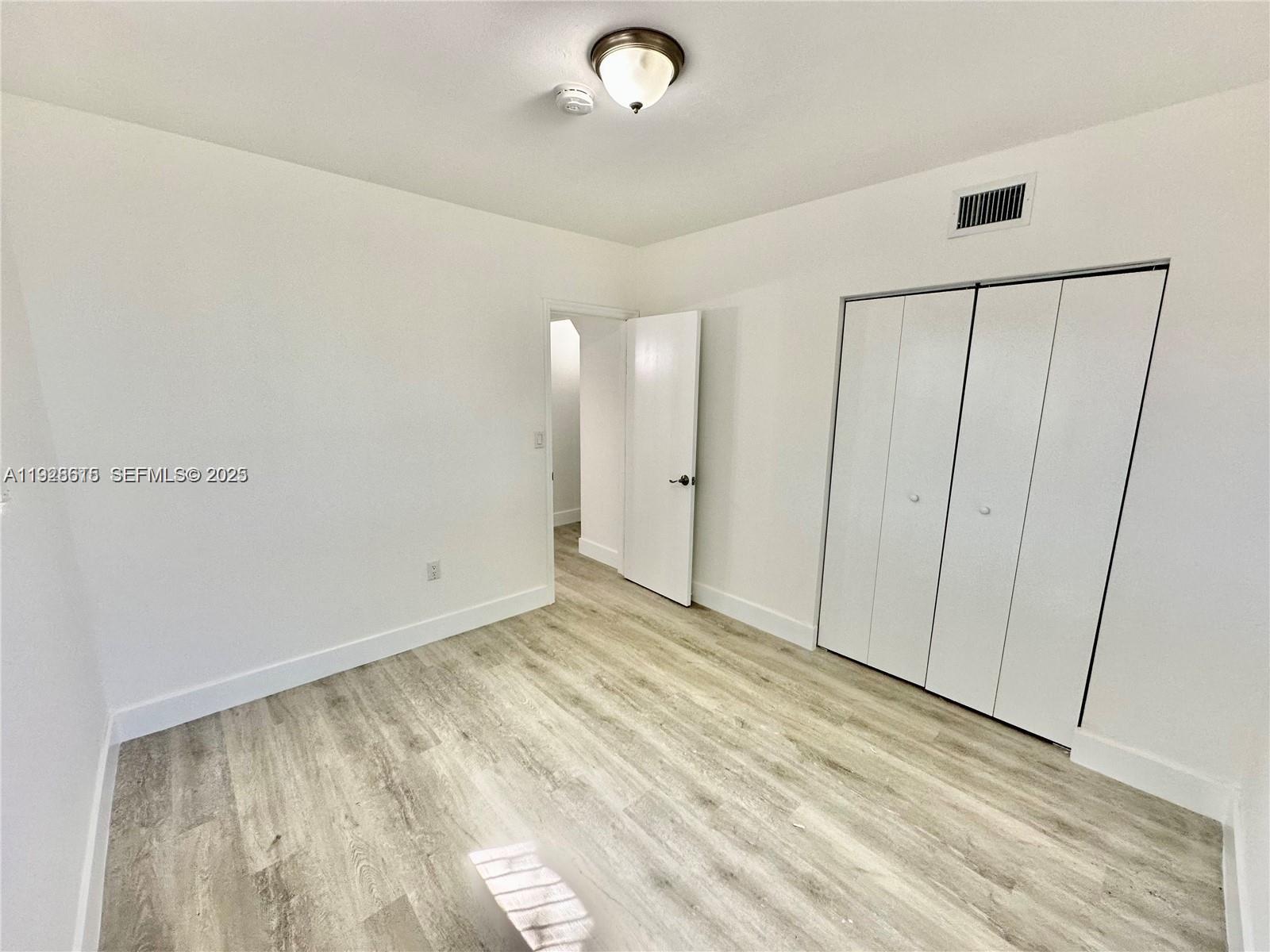 1894 NW 53rd St Miami, FL 33142