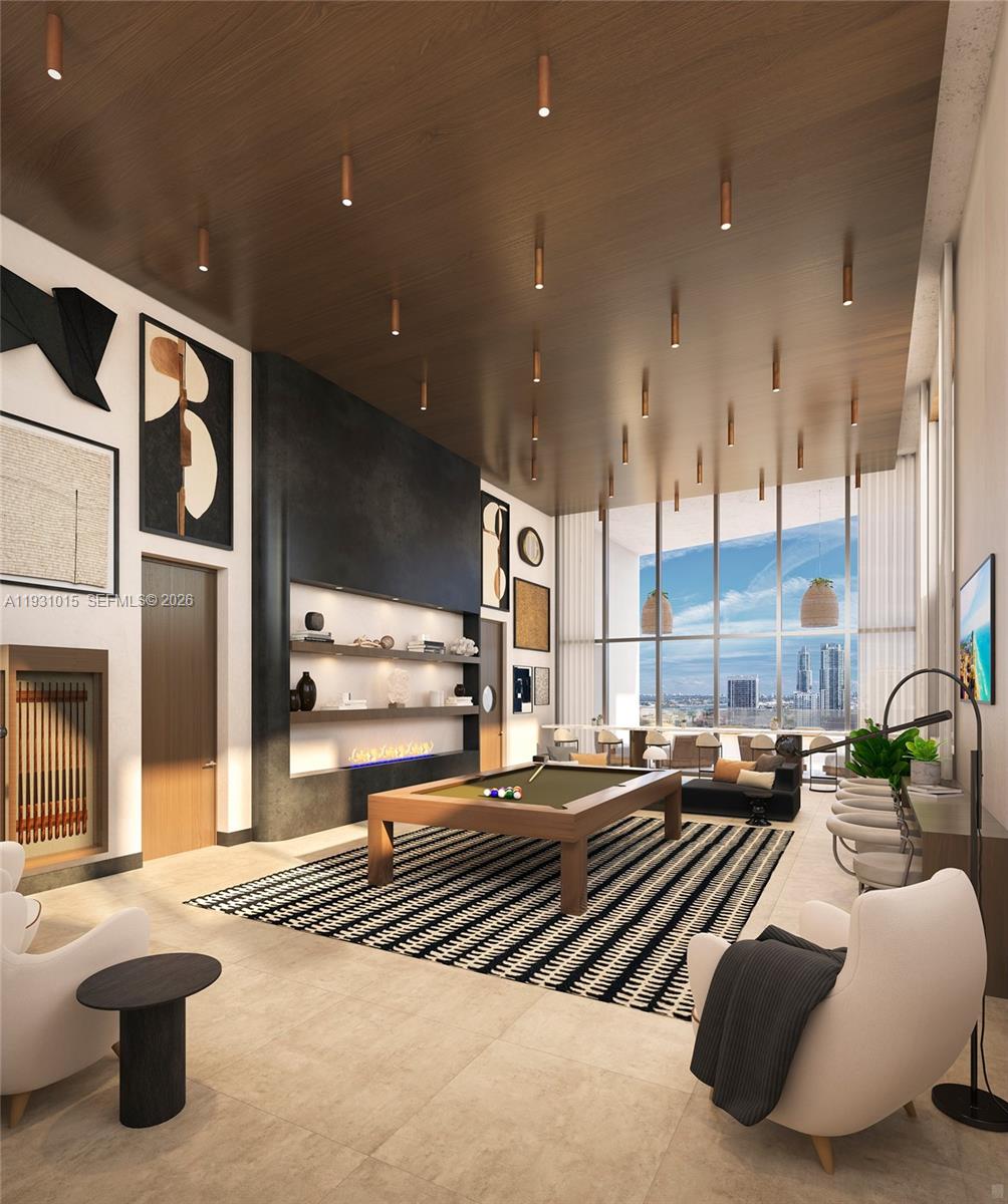 225 N Miami Ave #912 Miami, FL 33128