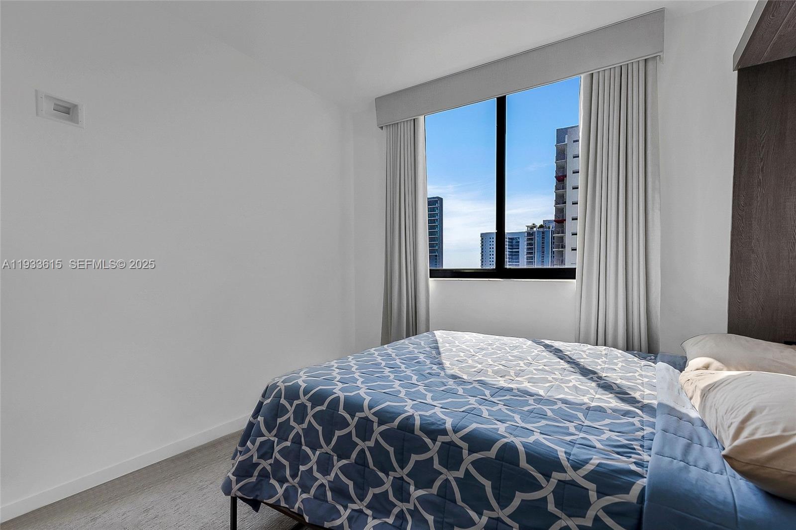 image Nine at Mary Brickell Village12