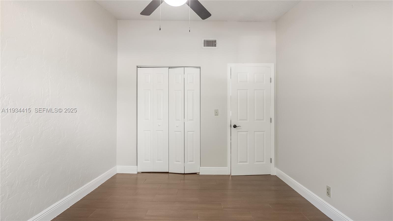 4289 N 76th Ave Davie, FL 33024