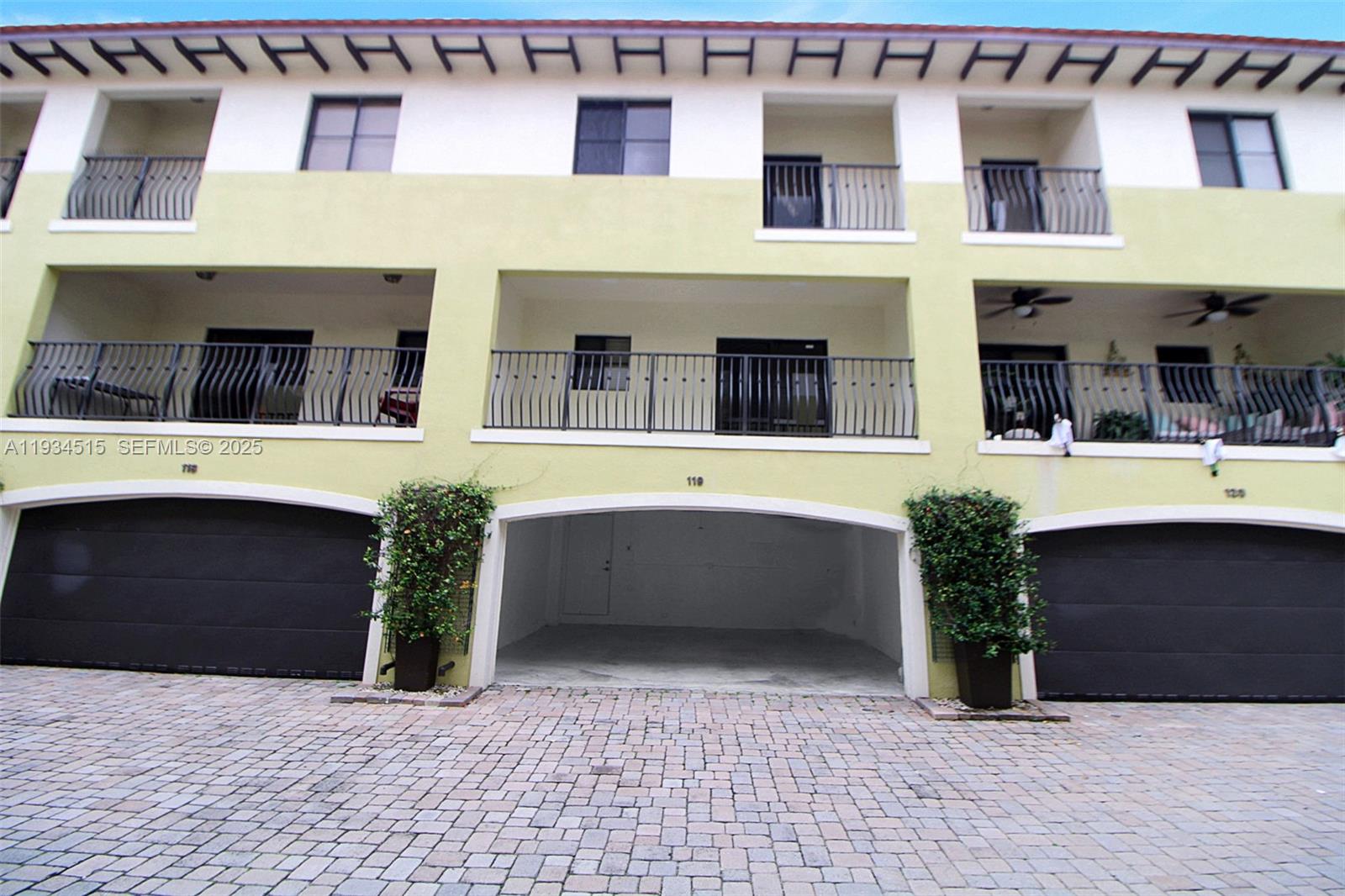 3204 Bird Ave #119 Miami, FL 33133