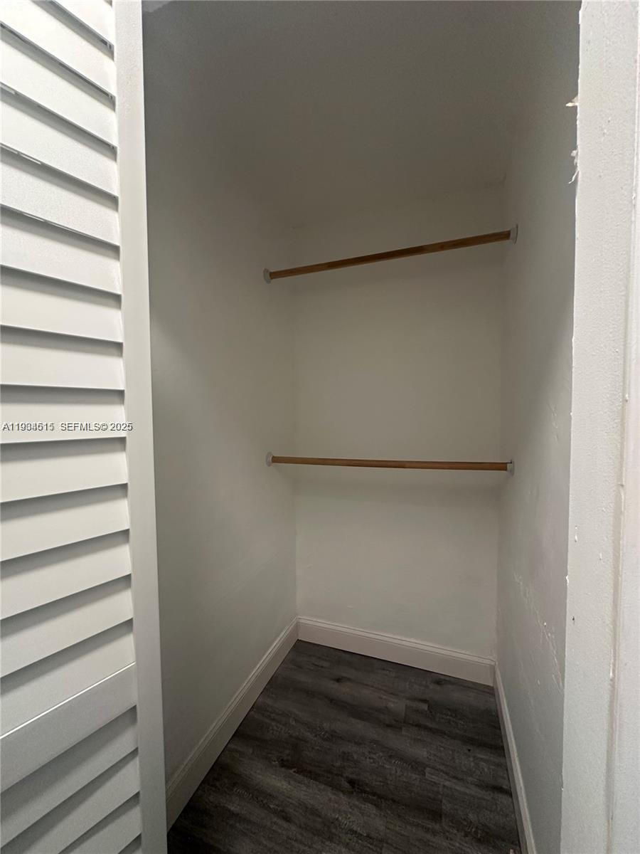 2800 NE 203rd St #10 Aventura, FL 33180