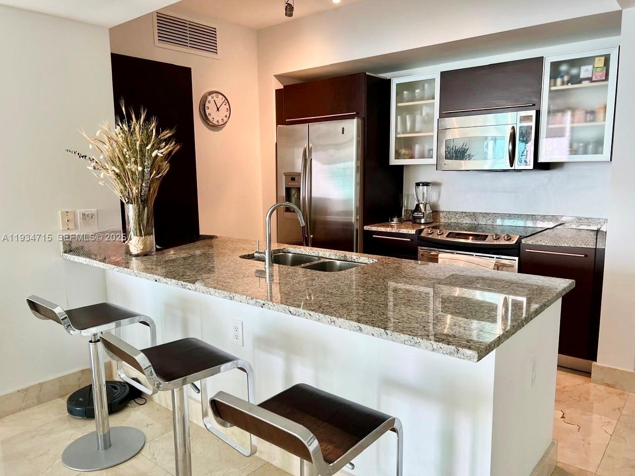 image The Plaza on Brickell East11