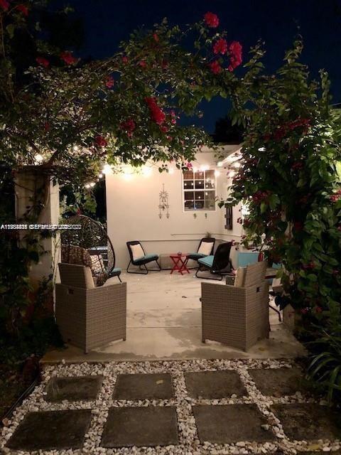 274 NW 92nd St Miami Shores, FL 33150