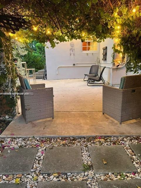 274 NW 92nd St Miami Shores, FL 33150