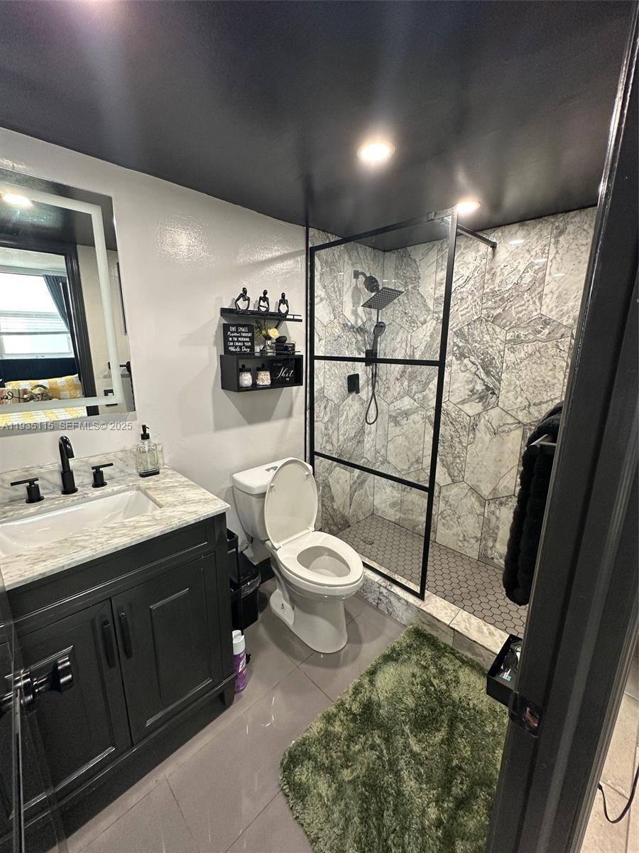 2903 N Miami Bch Blvd #409 North Miami Beach, FL 33160