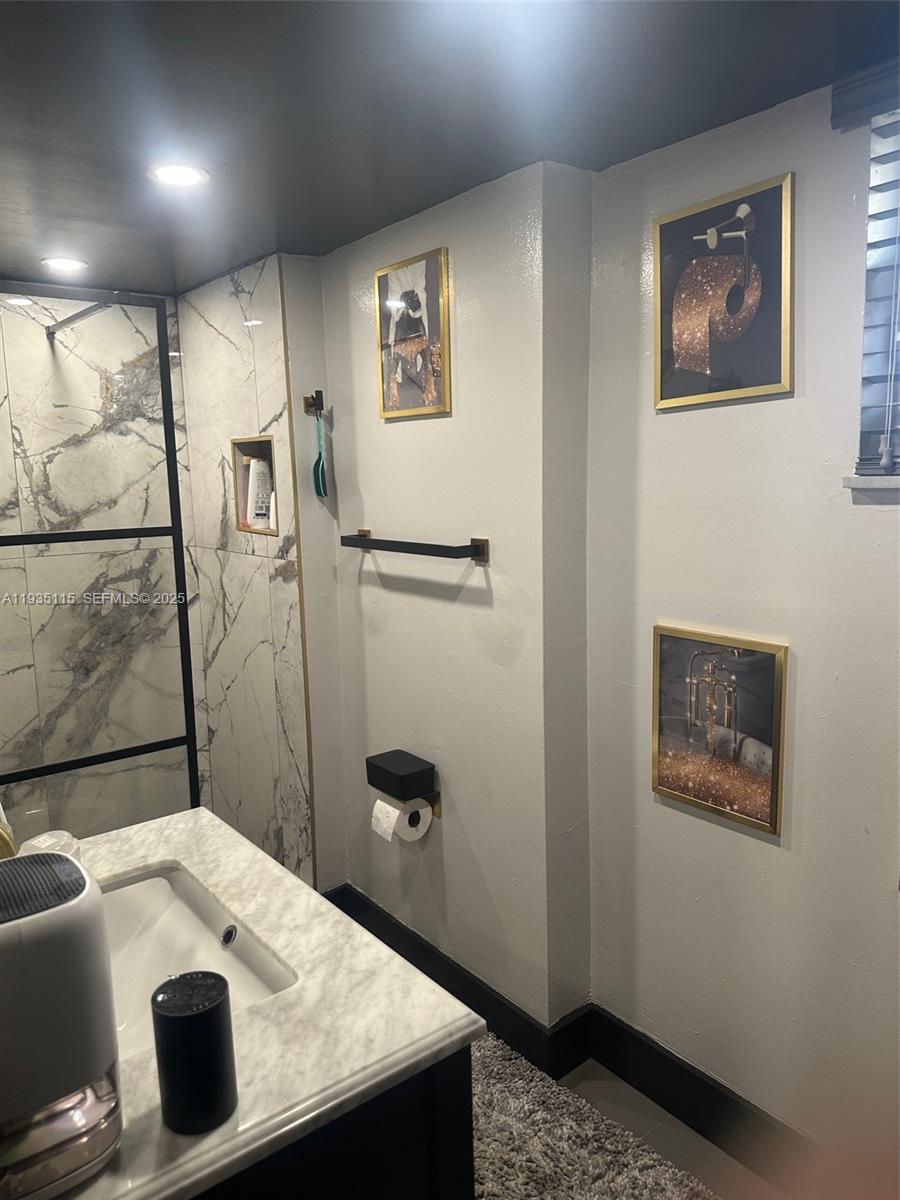 2903 N Miami Bch Blvd #409 North Miami Beach, FL 33160