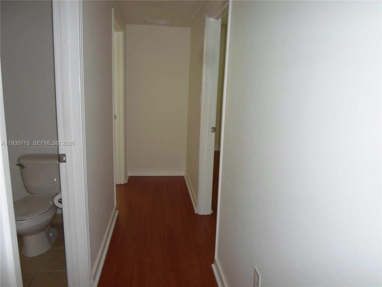 9066 SW 73rd Ct #1910 Miami, FL 33156