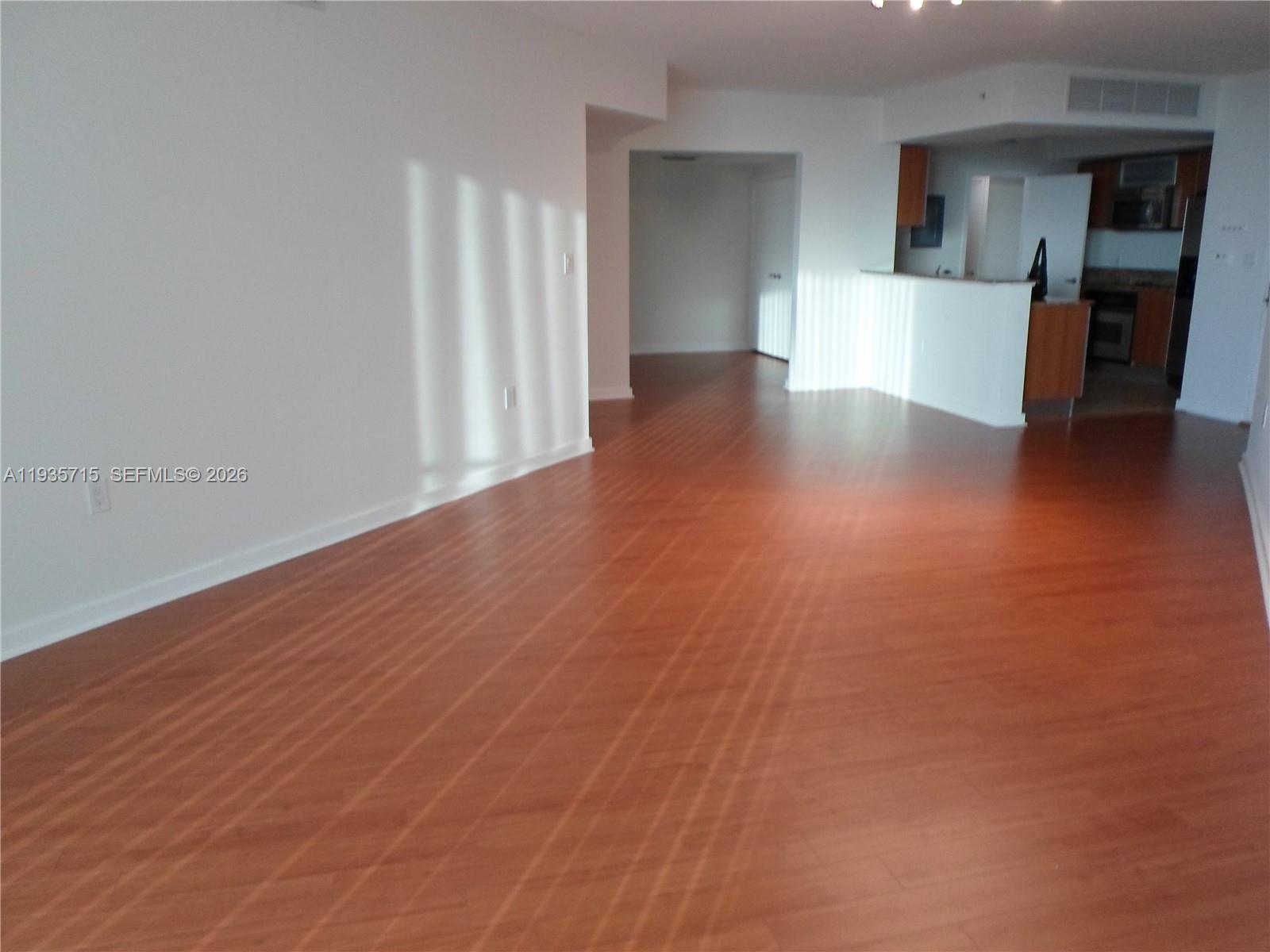 9066 SW 73rd Ct #1910 Miami, FL 33156