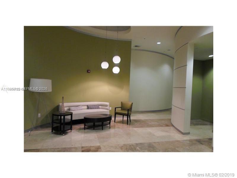 9066 SW 73rd Ct #1910 Miami, FL 33156