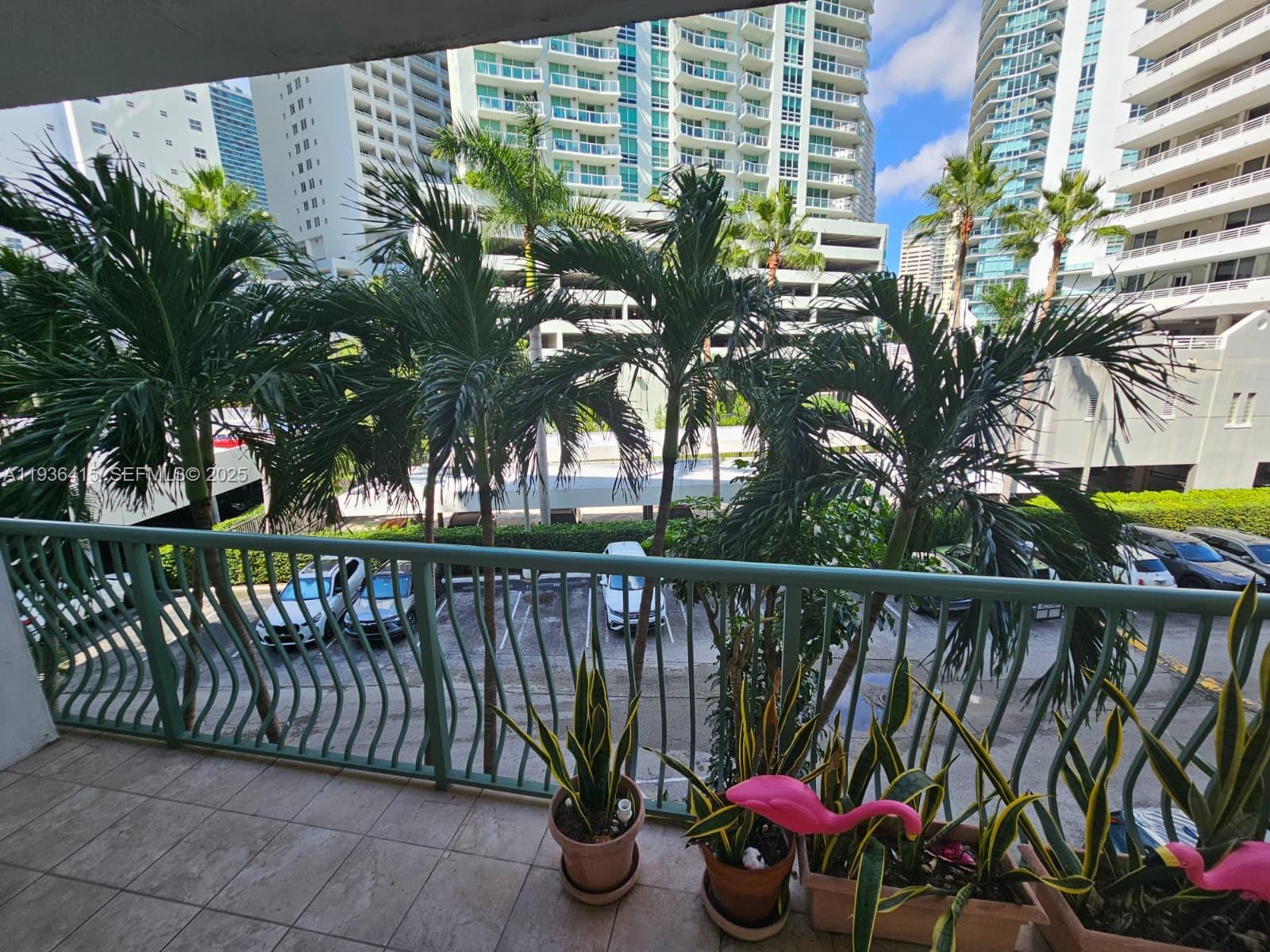 1408 Brickell Bay Dr #316 Miami, FL 33131