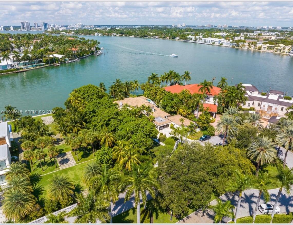 6620 Allison Rd Miami Beach, FL 33141