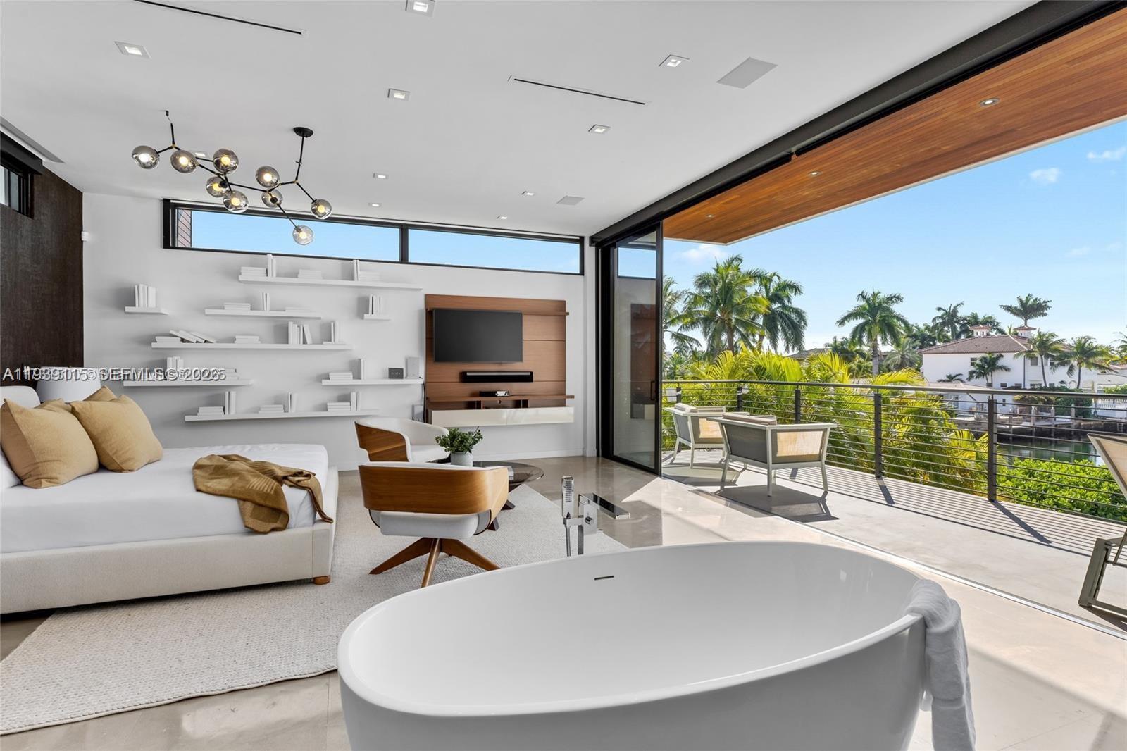 17050 NE 35th Ave North Miami Beach, FL 33160