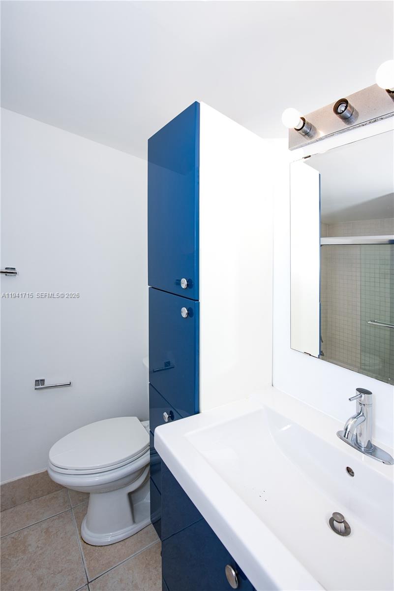 16950 W Dixie Hwy #B320 North Miami Beach, FL 33160