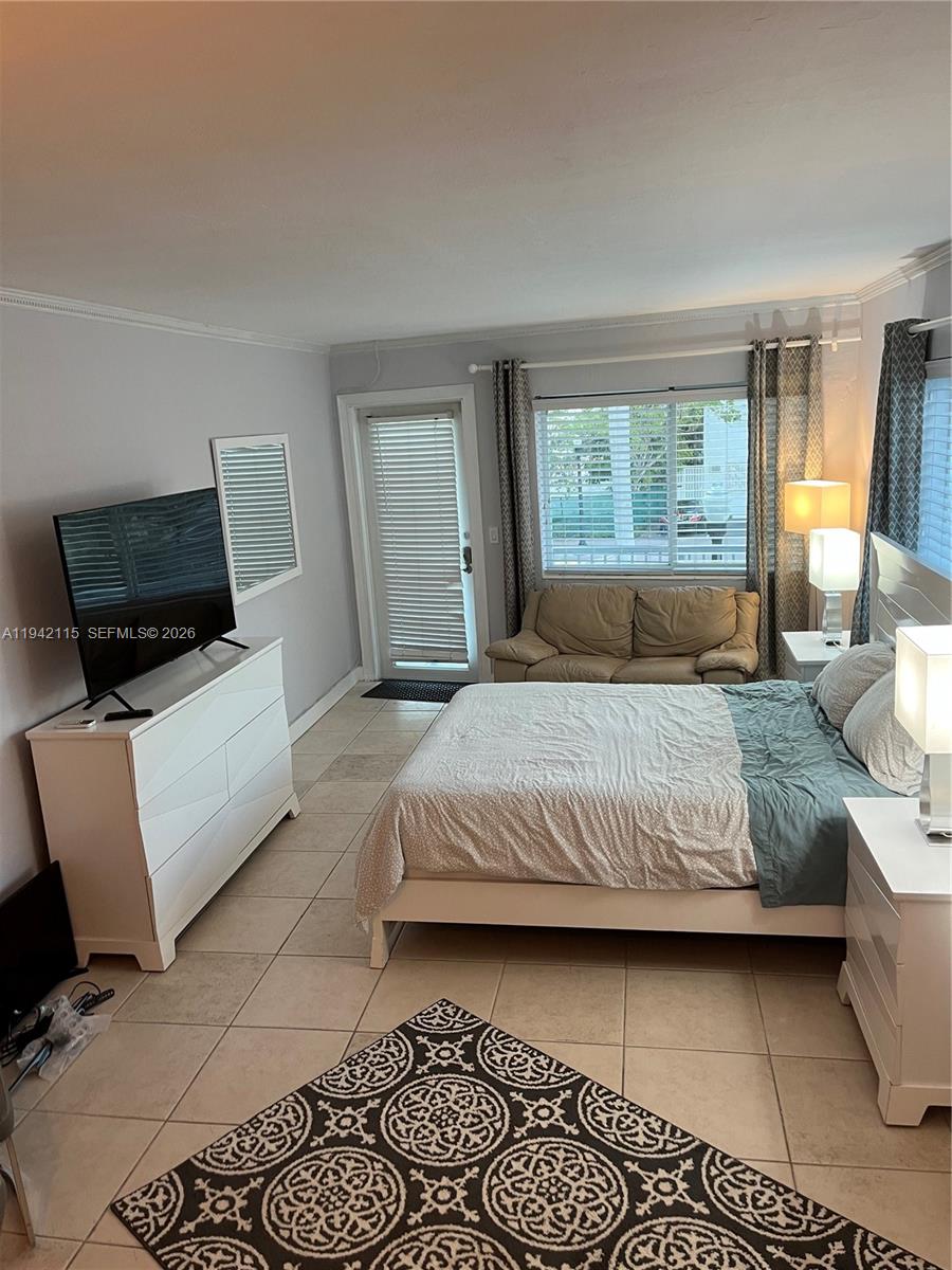 334 Washington Ave #10