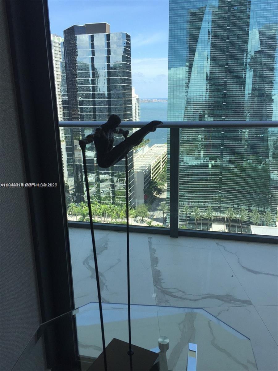 image Dua Miami (SLS Brickell)11