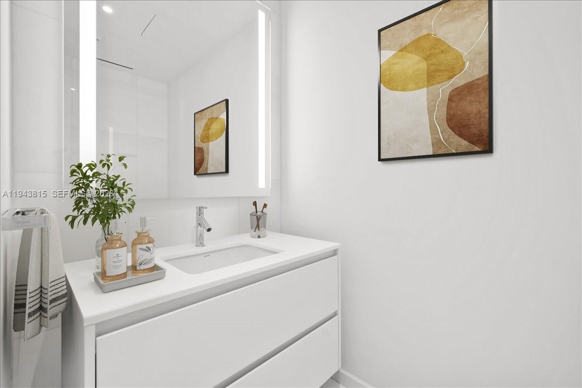 image Aston Martin Residences8