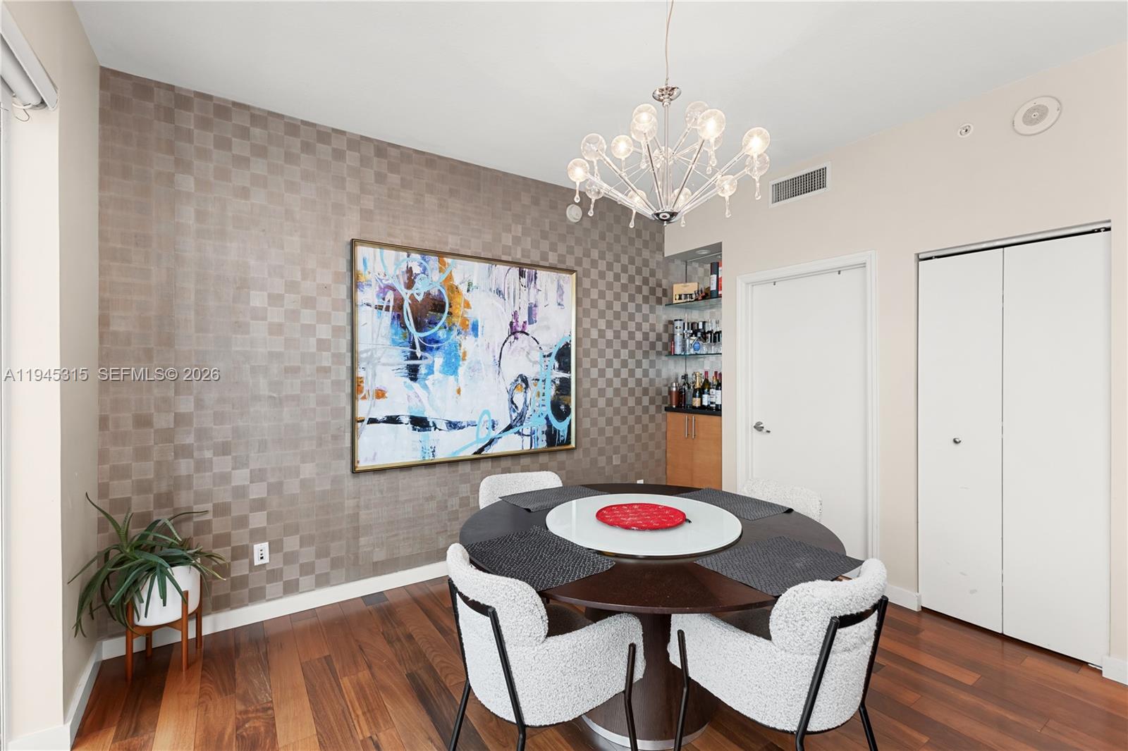 image Infinity On Brickell10