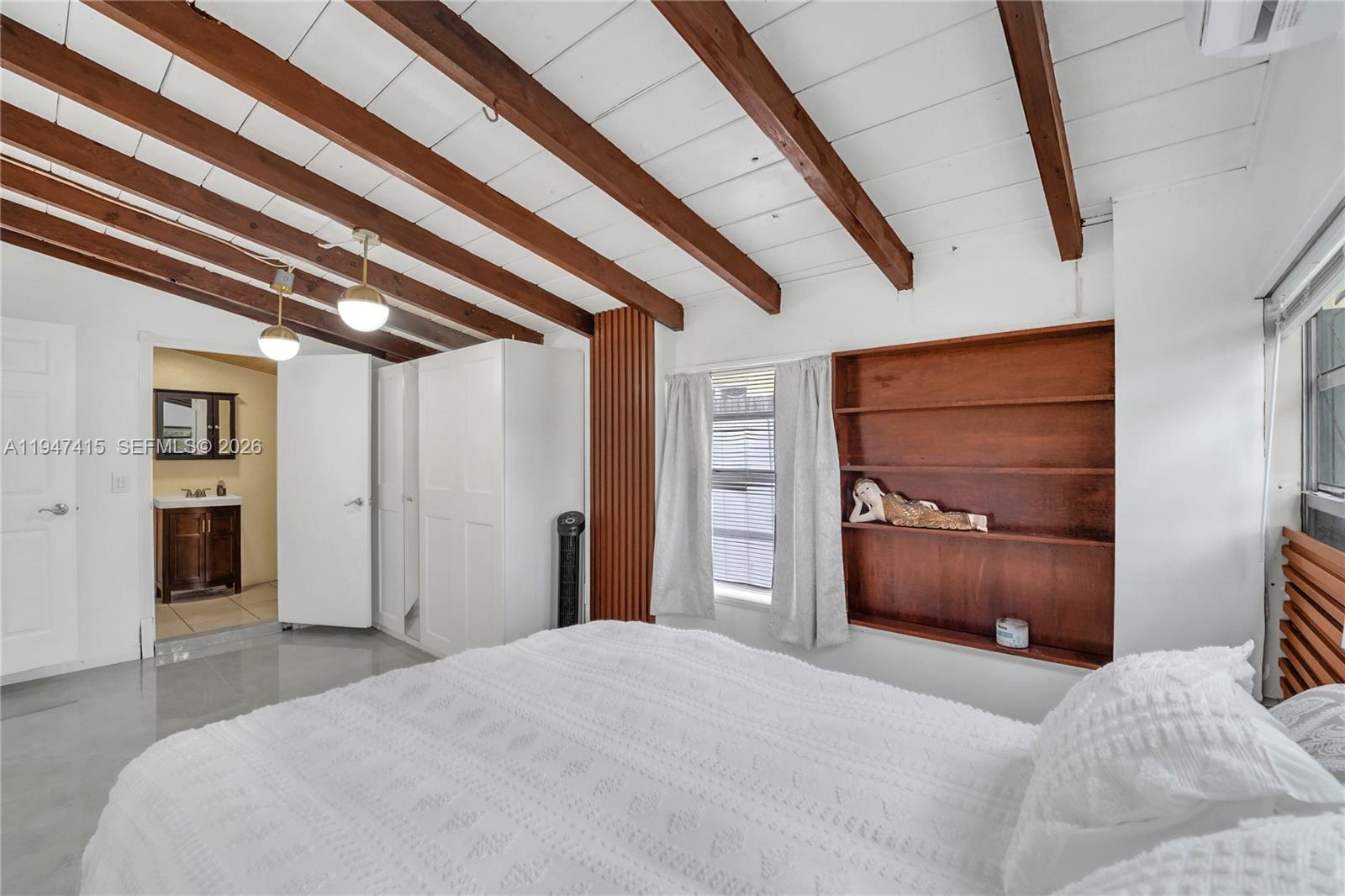 2718 Sherman St Hollywood, FL 33020