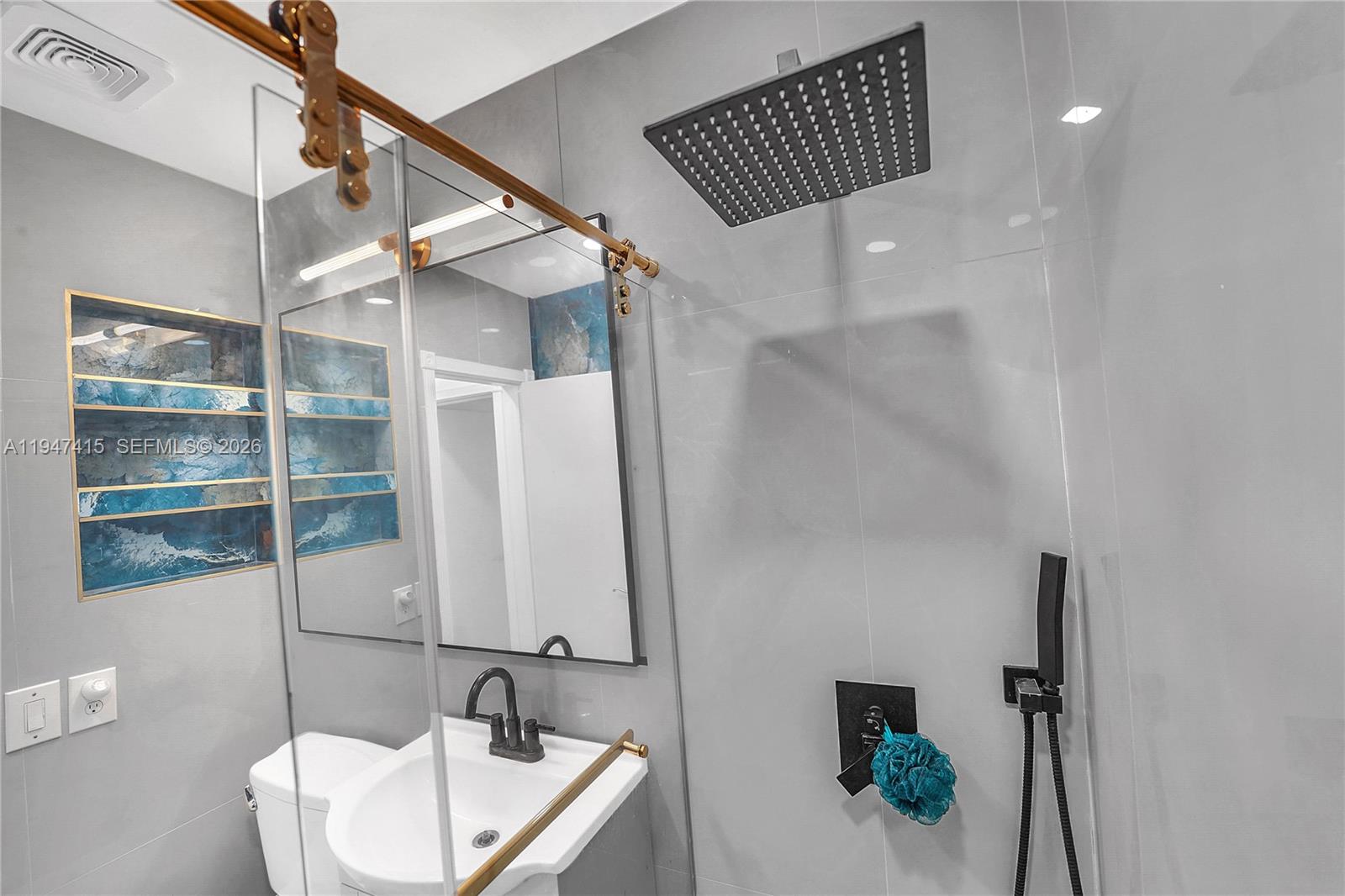 2718 Sherman St Hollywood, FL 33020