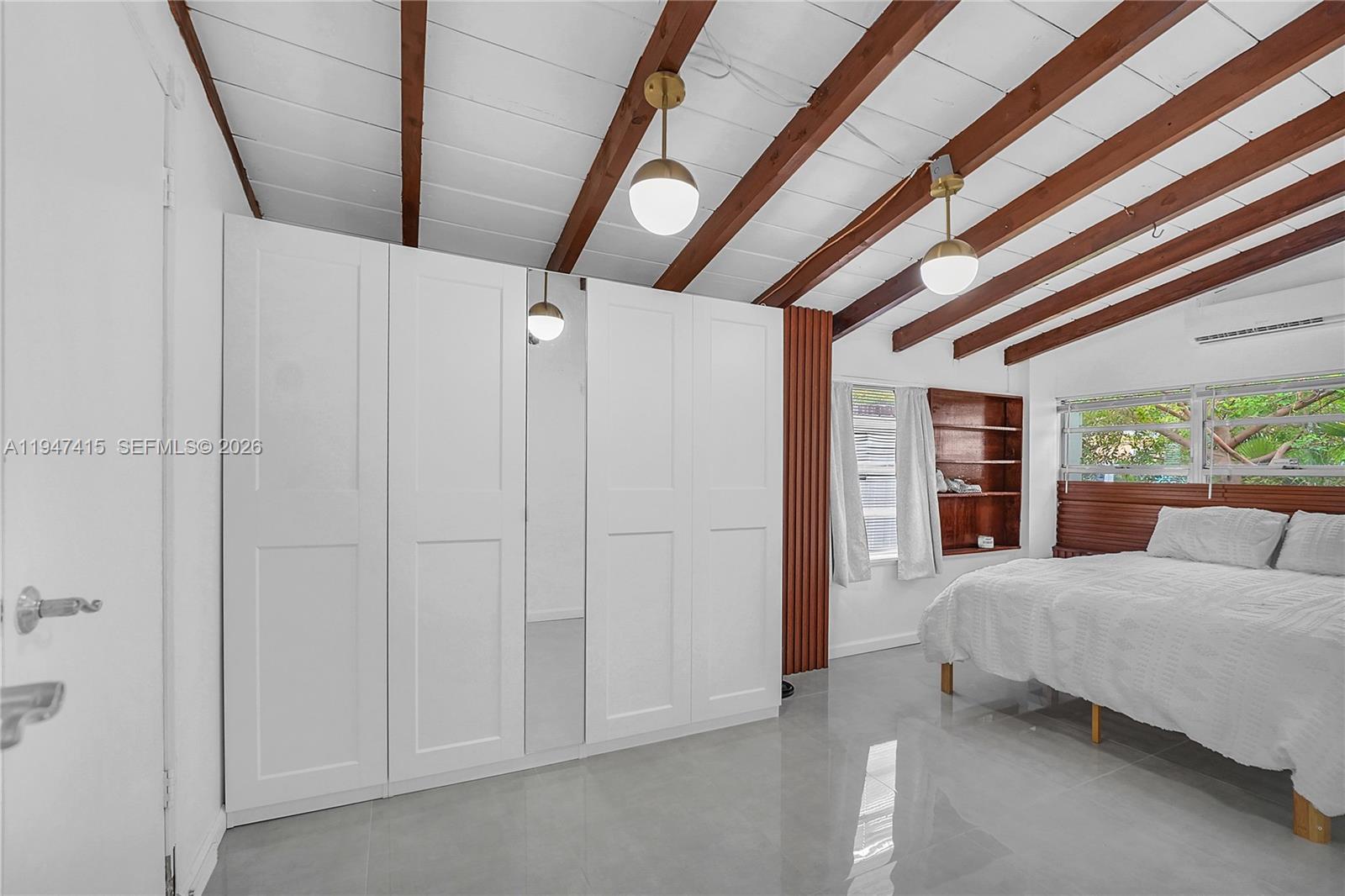 2718 Sherman St Hollywood, FL 33020