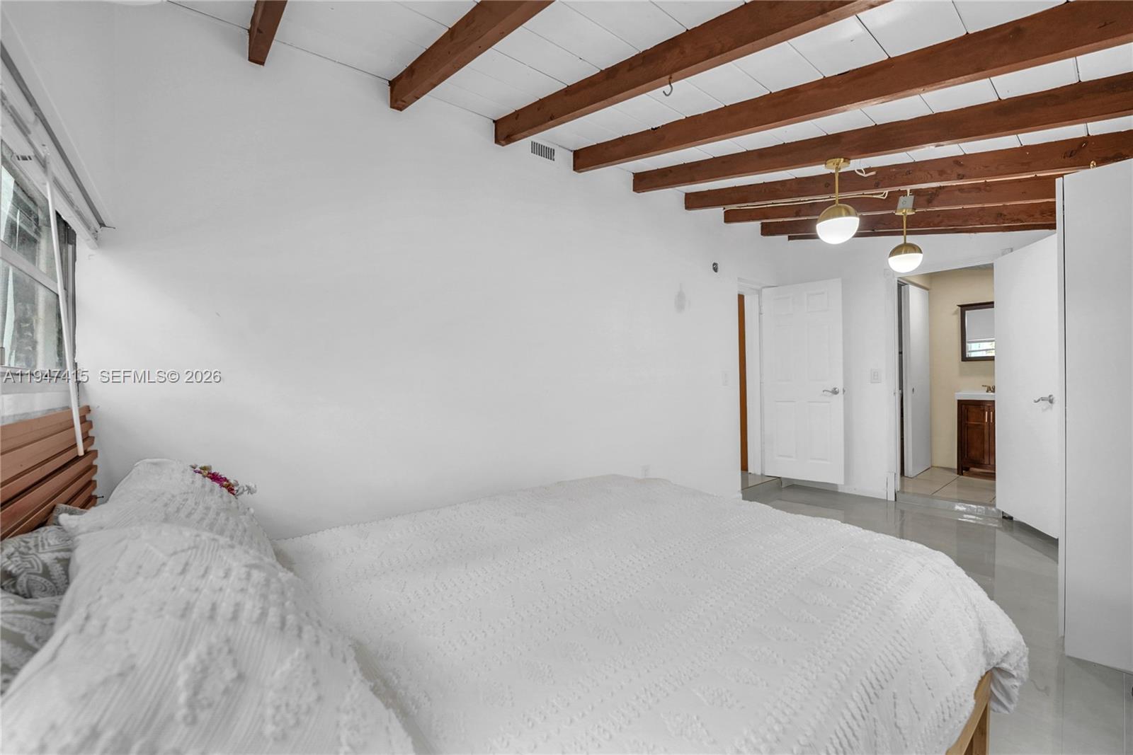 2718 Sherman St Hollywood, FL 33020