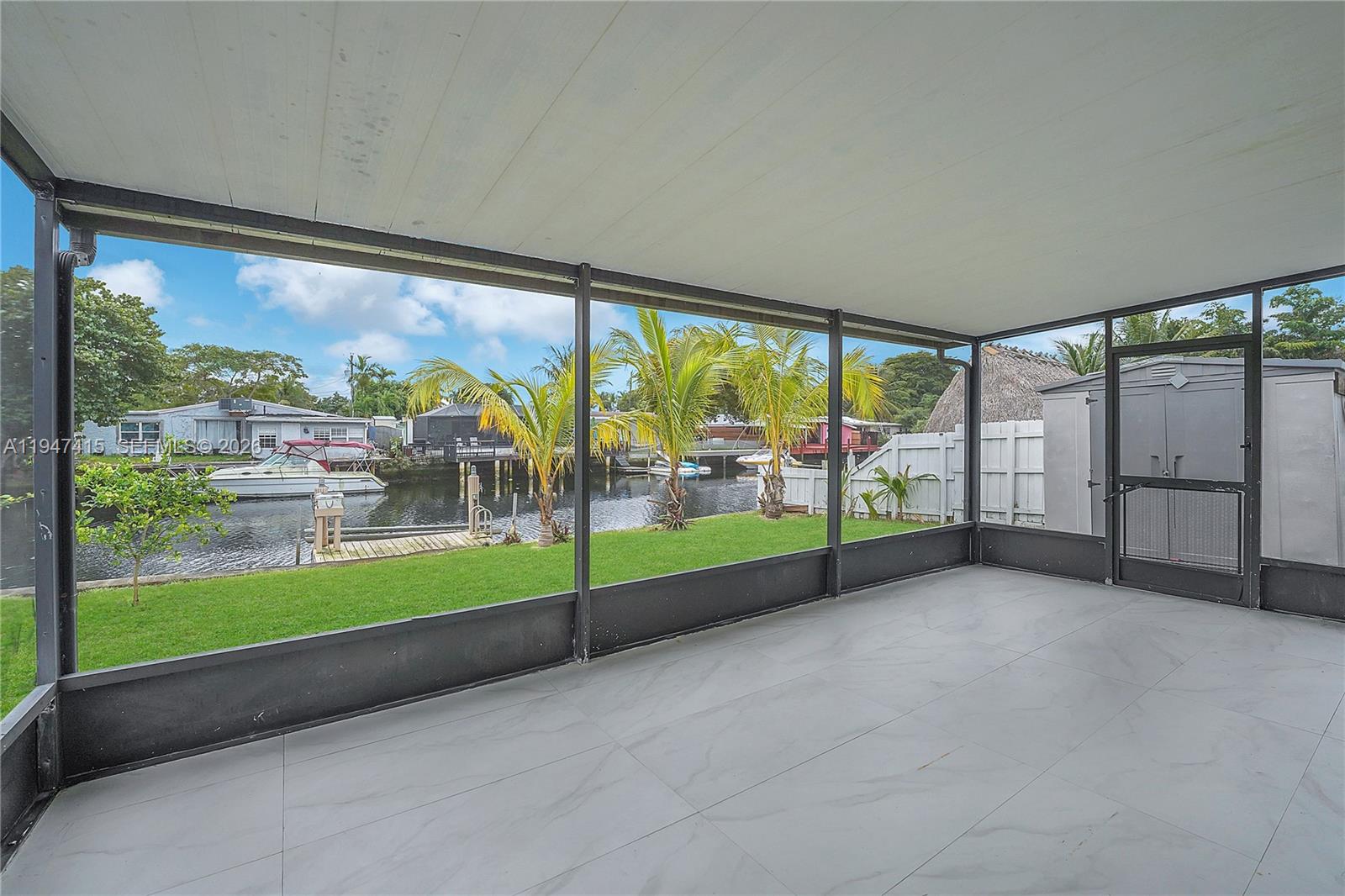 2718 Sherman St Hollywood, FL 33020