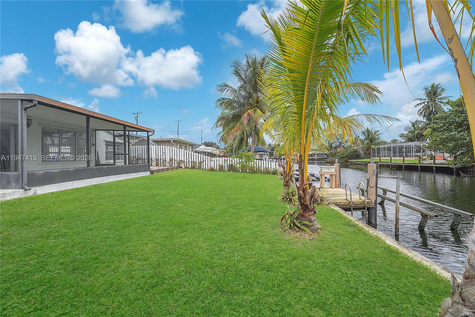 2718 Sherman St Hollywood, FL 33020