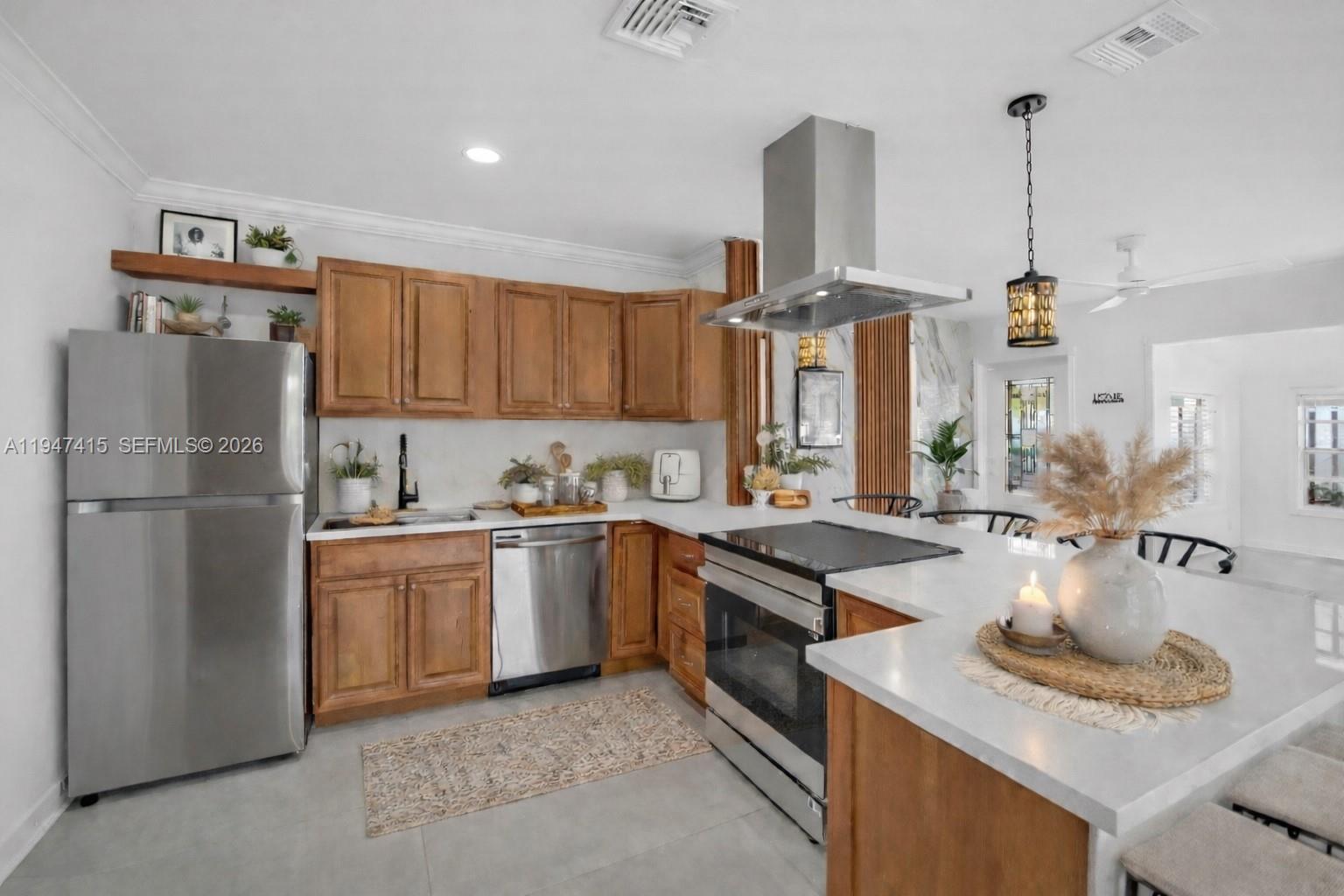 2718 Sherman St Hollywood, FL 33020