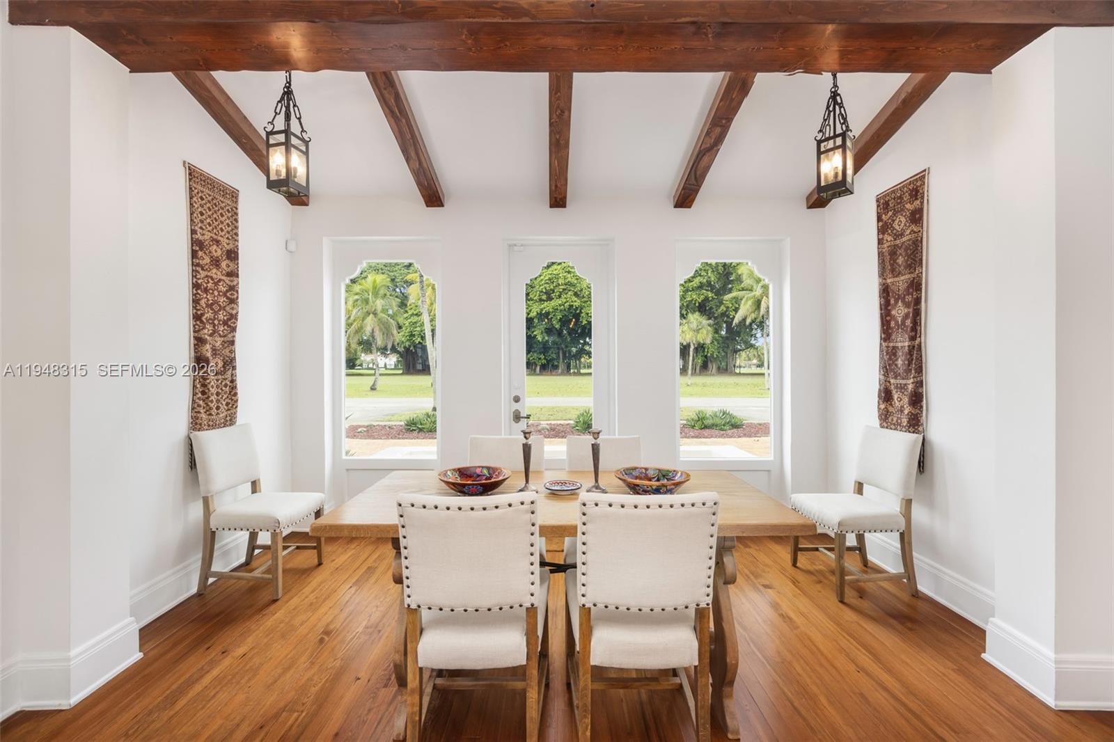 1234 S Greenway Dr Coral Gables, FL 33134