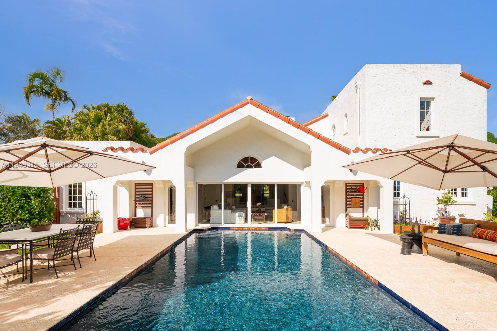 1234 S Greenway Dr Coral Gables, FL 33134