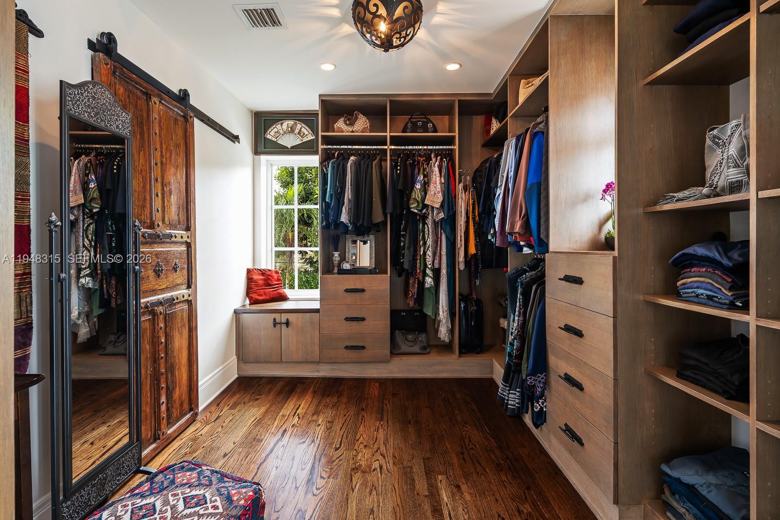 1234 S Greenway Dr Coral Gables, FL 33134