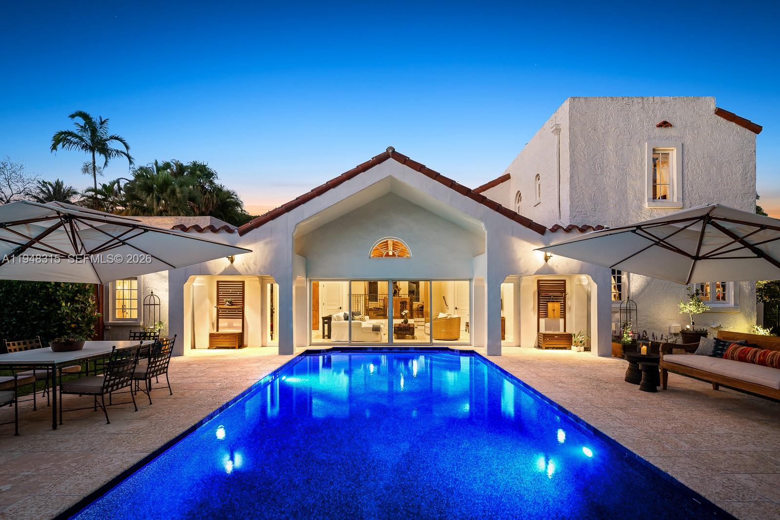 1234 S Greenway Dr Coral Gables, FL 33134